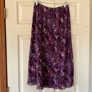 R & K Originals midi length lined skirt